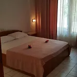 Lejlighedshotel Delphin Side