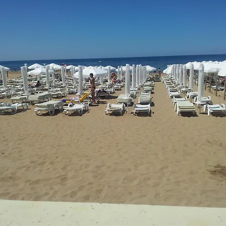 Delphin Apart-hotel 3*