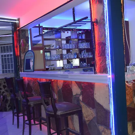 Delphin Апарт-готель 3*