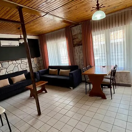 Delphin Апарт-готель