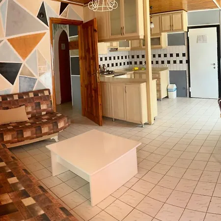 Апарт-готель Delphin 3*