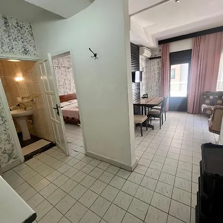 海豚公寓酒店
