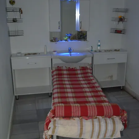 Delphin Apart-hotel 3*