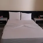 Delphin Lägenhetshotell