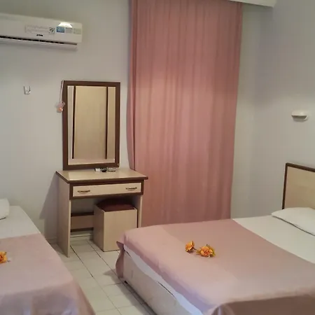 海豚公寓酒店 3*