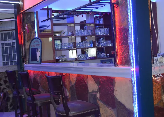 Delphin Aparthotel 3*